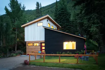Upper Level Extension, Jackson, Wyoming — Architectural & Building Design Services project by Emboss Design