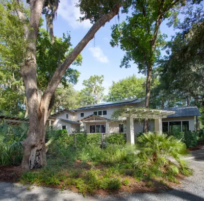 Frederick + Frederick Architects - Kitchen Remodeling in Beaufort, SC