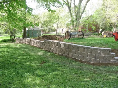Well Rooted Gardens - Retaining Wall Construction in Omaha, NE