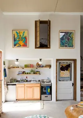Studio Transformation by Henry Architects