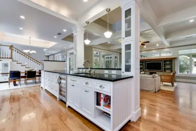 Barley|Pfeiffer Architecture - Kitchen Remodeling in Austin, TX