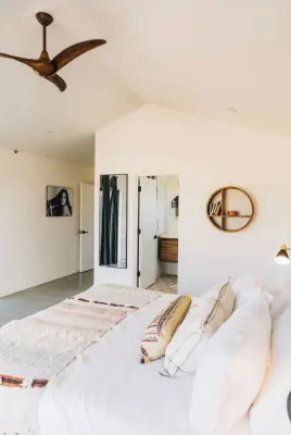 The Contemporary Wolfden Cottage by Wolfgang Pichler Design Inc.