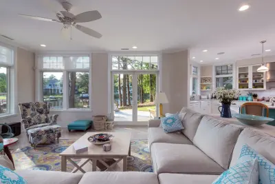 Classic Coastal Aesthetic by David D. Quillin Architecture