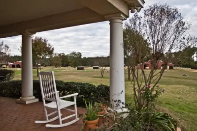 Laura Culpepper, AIA - Custom Home Builders in Nacogdoches, TX