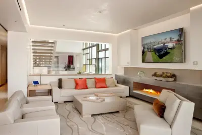 Sunset Beach Venetian Plaster — Stone & Concrete Installation project by Walls N Effects