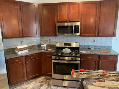 SPLASHBACK by Cvm Enterprises INC