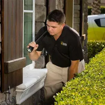 Drake Lawn & Pest Control - Pest Control Services in Tampa, FL