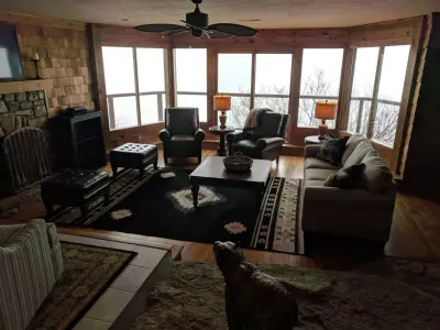 Kick It Up Staging and Redesign - Professional Home Organizers in Boone, NC