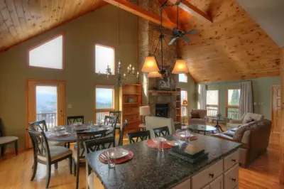 Kick It Up Staging and Redesign - Professional Home Organizers in Boone, NC