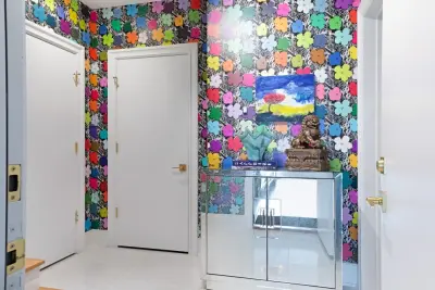 Beltline Interior Staging — Interior Design & Decorating project by GoldLeaf Interior
