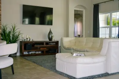 Maria Rose Interiors LLC - Custom Cabinets & Cabinetry in Riverview, FL