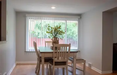Melrose Staging — Interior Design & Decorating project by Fantabulous Interiors