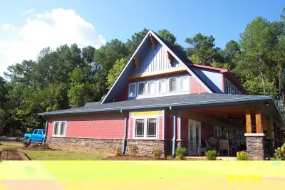 Hill & Jangaard Architects, PC - Kitchen Remodeling in Florence, AL