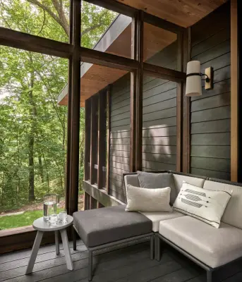 Outlaw Escape by Searl Lamaster Howe Architects