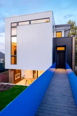 Loyal Heights Home by Click Architects