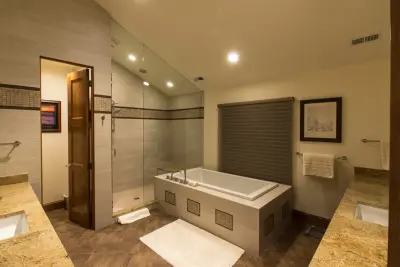 Robert R. Larsen, Architect - Kitchen Remodeling in Denver, CO