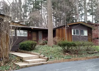 Mid-century Entrance — Architectural & Building Design Services project by Molly Bachelor Architect