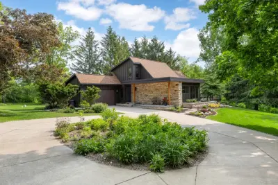 Form Function Studio - Landscape Construction in Cedar Rapids, IA