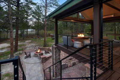 WILDWOOD RETREAT by Elite Landscape & Outdoor Living