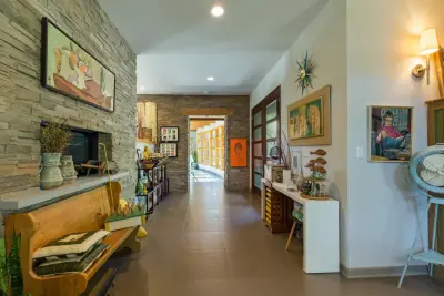 Studio Broussard, Inc. - Custom Home Builders in Spring, TX