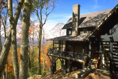 Hilltop Haven — Architectural & Building Design Services project by Train Architects