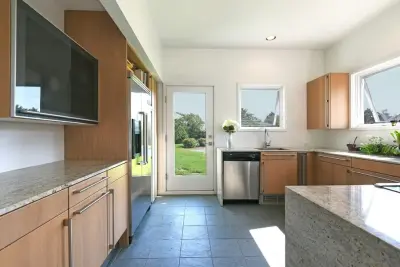 Marjorie Goldberg AIA Architect - Design-Build Services in Bridgehampton, NY