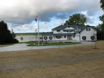 Michael J. Till Associates - Landscape Construction in Sturgeon Bay, WI