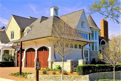 Modern Classic 2 — Architectural & Building Design Services project by Denis Littrell And Associates