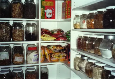 Malka's Pantries by Malka Sabroe-JoHanson
