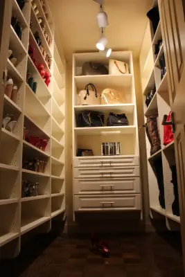 Melanie Johnson - Closets By Melanie - Professional Home Organizers in Shreveport, LA