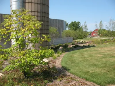 Landscape Associates of De Pere Inc. - Outdoor Lighting Installation in de Pere, WI