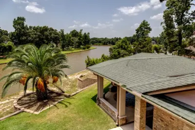 Studio Broussard, Inc. - Custom Home Builders in Spring, TX