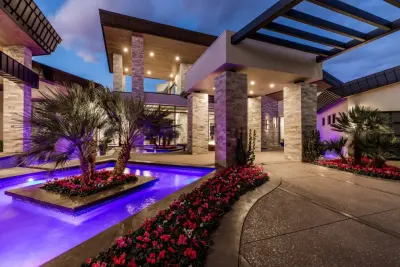 Seven Hills Boboli Residence in Las Vegas, Nevada by Pinnacle Architectural Studio