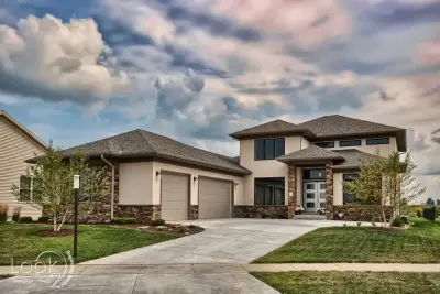 Signature and Ironwood Homes - Deck Building & Repair in Champaign, IL