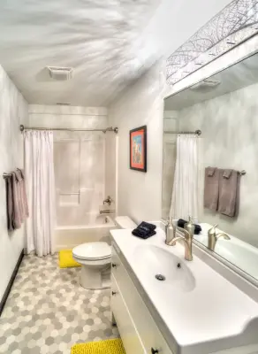 Ben Moore Studio - Bathroom Remodeling in Manhattan, KS