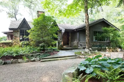 Cottage of Dreamers — Architectural & Building Design Services project by Hefferlin & Kronenberg Architects