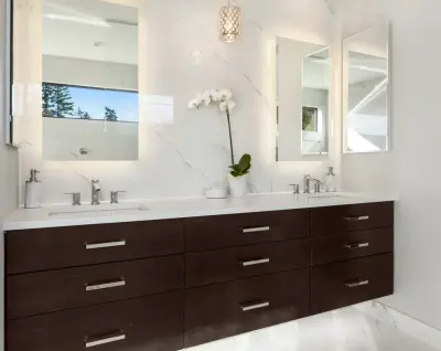 Hoffmans Architecture - Bathroom Remodeling in Grandview Heights, OH