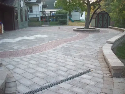 Stone Ledge Designs Inc - Retaining Wall Construction in Garrettsville, OH