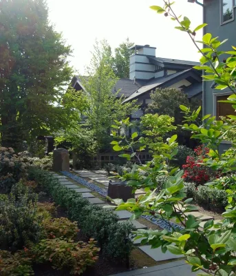 Queen Anne Contemporary — Landscape Construction project by Vertumni Fine Landscaping in Seattle