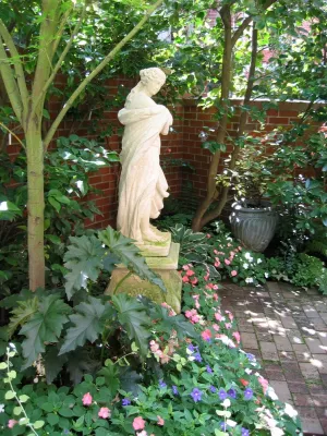 Vertumni Fine Landscaping - Lawn Aeration in Seattle, WA