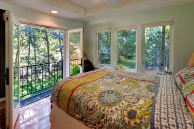 Carlos Delgado Architect - Bathroom Remodeling in Ashland, OR