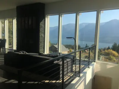 McLaughlin Design & Construction LLC - Design-Build Services in White Salmon, WA