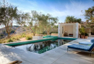 Orange County — Landscape Design project by Teserra Outdoors in Laguna Beach