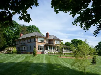 Michael McKinley and Associates, LLC - Interior Design & Decorating in Stonington, CT
