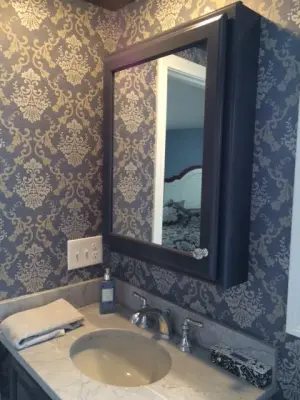 Dzyna Signature Kitchen and Bath LLC - Tile & Stone Installation Services in Portsmouth, RI