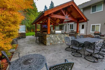 The Rainier — Landscape Design project by Alderwood Landscape Architecture And Construction