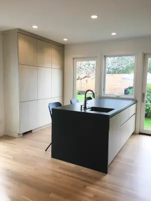 Contemporary Pearl Kitchen by Kitchen Inspiration Inc.