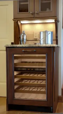 Nikki Trivisonno, CKBD of Somrak Kitchens - Bathroom Remodeling in Bedford Heights, OH