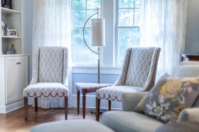Renewal of a Century-Old Parlor by J2 Design Studio