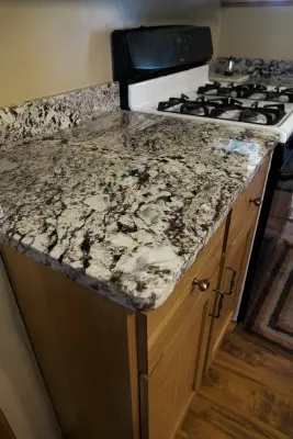 Leading Edge Countertops - Countertop Installation Services in Milford, IN